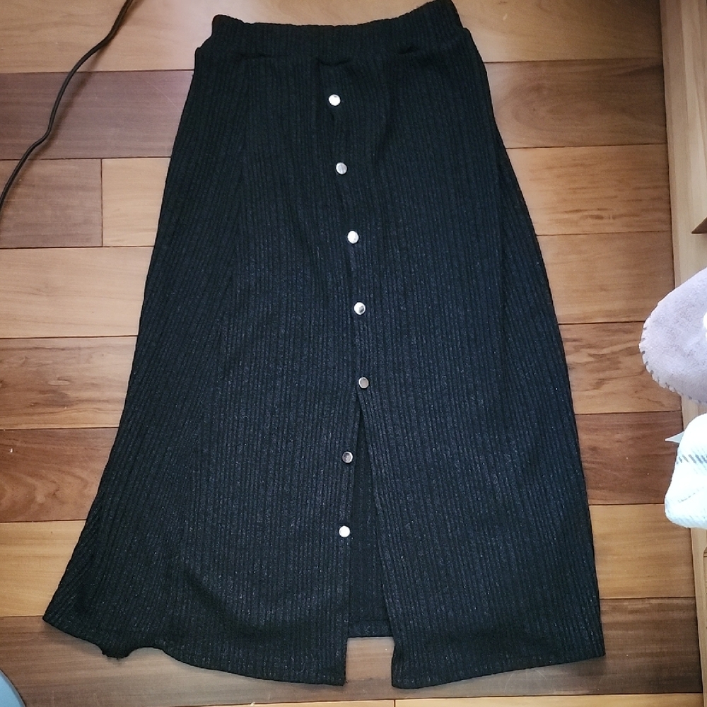 Elegant Black Button-Down Skirt